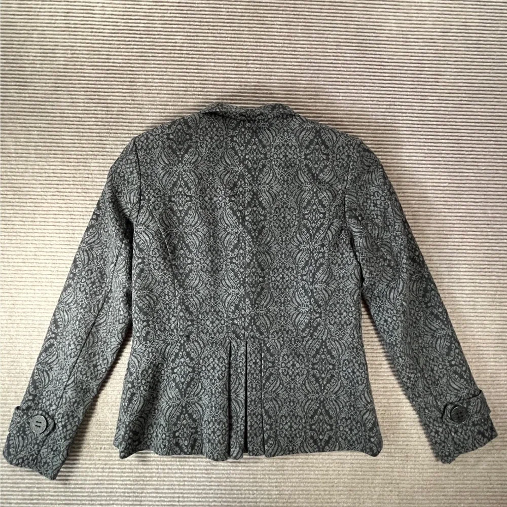 Coldwater Creek Womens Grey Black Damask Wool Blend Blazer Jacket Size 6 Pleated